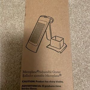 Pampered Chef adjustable grater